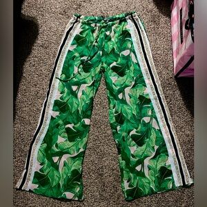 VICTORIA’S SECRET SWIM COVER UP Size Small WOMEN’S PULL ON SHEER